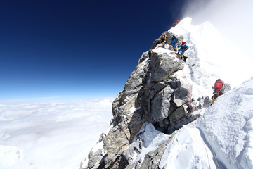 img_0771-hillary-step_f img_0771-hillary-step_f